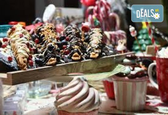 Уикенд в Румъния с посещение на коледните базари в Крайова с транспорт и водач от ТА Поход! - Снимка 6