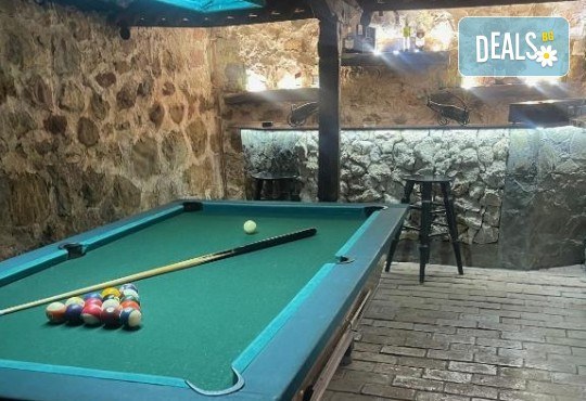 Уикенд купон по сръбски! Екскурзия до Етно село Стара планина с нощувка със закуска и вечеря, плюс транспорт и посещение на фестивала на пегланата колбасица, от Поход - Снимка 11