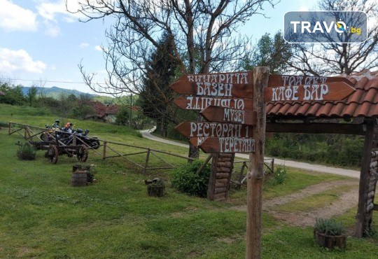 Уикенд купон по сръбски! Екскурзия до Етно село Стара планина с нощувка със закуска и вечеря, плюс транспорт и посещение на фестивала на пегланата колбасица, от Поход - Снимка 2