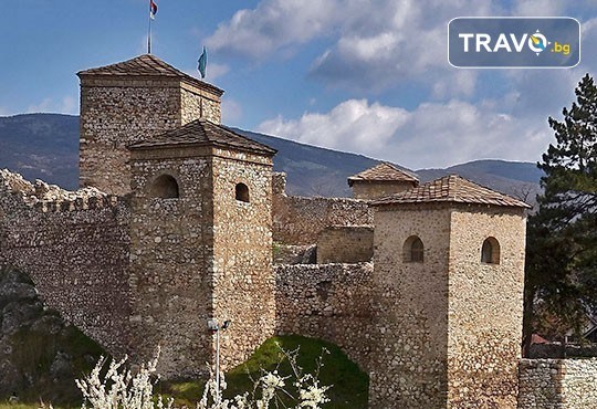 Свети Валентин в Сърбия! Екскурзия до Етно село Стара планина с нощувка със закуска и вечеря с жива музика и алкохол - без лимит, плюс транспорт и посещение на Пирот и Цариброд, от Поход - Снимка 8