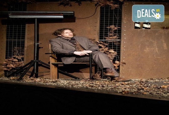 Гледайте Василена Атанасова, Леонид Йовчев, Ирини Жамбонас и Даниел Цочев в Есенна градина на 15-ти януари (четвъртък) в Малък градски театър Зад канала - Снимка 6