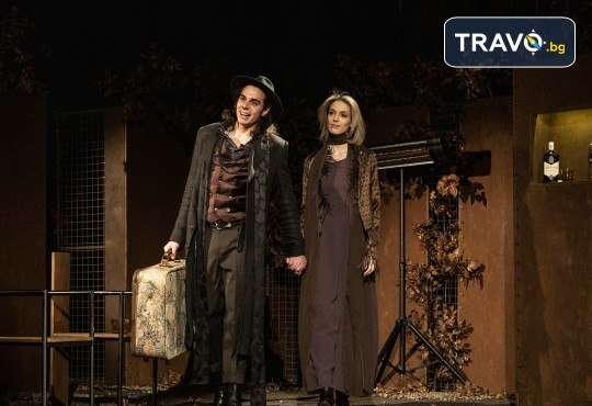 Гледайте Василена Атанасова, Леонид Йовчев, Ирини Жамбонас и Даниел Цочев в Есенна градина на 15-ти януари (четвъртък) в Малък градски театър Зад канала - Снимка 8