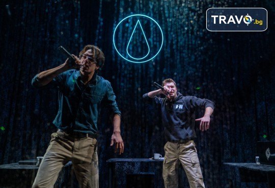 Гледайте Мак Маринов и Малин Кръстев в постановката Обществен враг на 09-ти януари (петък) в Малък градски театър Зад канала - Снимка 6