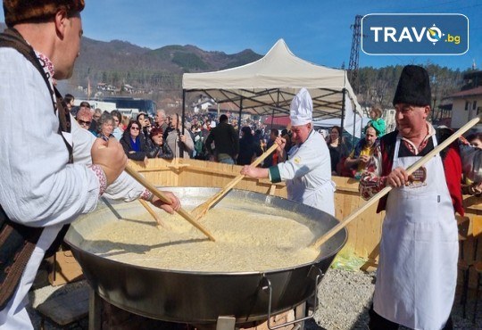 Еднодневна екскурзия за Празника на сланината и греяната ракия в Априлци с Дениз Травел! Включен транспорт и водач - Снимка 10