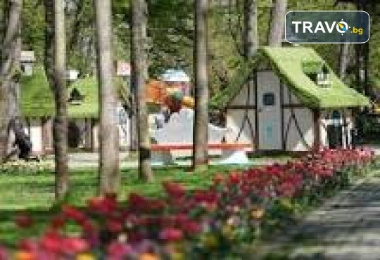 Посетете великденския базар в Крайова! 1 нощувка със закуска, транспорт и водач от ТА Поход! - Снимка 5