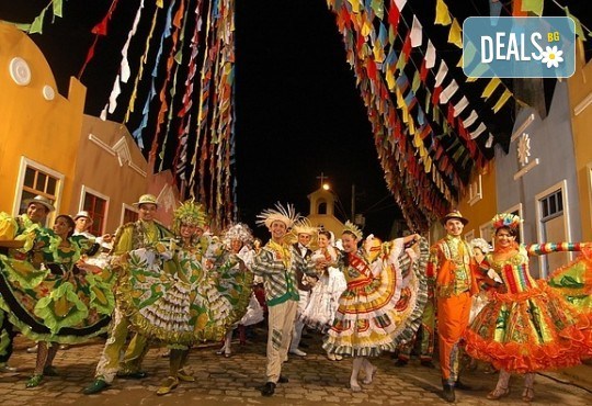 Екскурзия за Карнавала във Венеция и Свети Валентин, с възможност за Верона и Падуа! 3 нощувки, закуски и транспорт от Рикотур - Снимка 1