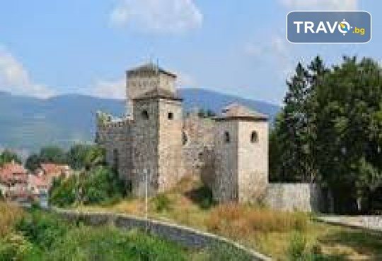 Еднодневна екскурзия за Кулинарен фестивал до Пирот и Димитровград с водач и транспорт от Роял Холидейз - Снимка 5