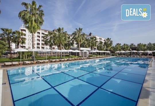 Ultra All Inclusive в Royal Garden Beach хотел 5*, Алания, Анталия! 7 нощувки, открити и закрит басейн, водни пързалки, безплатно за дете до 11.99 г. и транспорт от Belprego Travel - Снимка 3