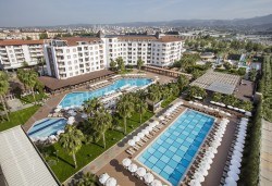 Ultra All Inclusive в Royal Garden Beach хотел 5*, Алания, Анталия! 7 нощувки, открити и закрит басейн, водни пързалки, безплатно за дете до 11.99 г. и транспорт от Belprego Travel - Снимка