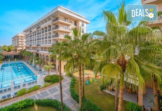 Ultra All Inclusive в Club Sun Heaven Family & SPA 5*, Алания, Анталия! 7 нощувки, басейни, безплатно за дете до 11.99 г. и транспорт от Belprego Travel - Снимка 2