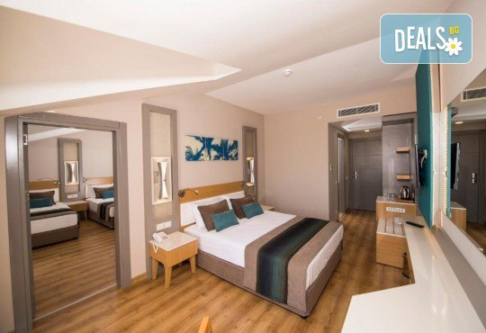 ALL Inclusive лятна почивка в хотел Palm World Resort & Spa Side 4*, Турция! 7 нощувки, безплатно за 1 дете до 2.99 г. и транспорт от Belprego Travel - Снимка 11