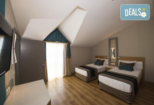 ALL Inclusive лятна почивка в хотел Palm World Resort & Spa Side 4*, Турция! 7 нощувки, безплатно за 1 дете до 2.99 г. и транспорт от Belprego Travel - Снимка 10