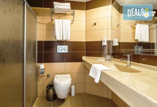 7 нощувки ALL INCLUSIVЕ на море! Ваканция в Caretta Beach Hotel 4*, Алания! Безплатно за дете до 11.99 г, водни пързалки, басейн и транспорт от Belprego Travel - Снимка 8