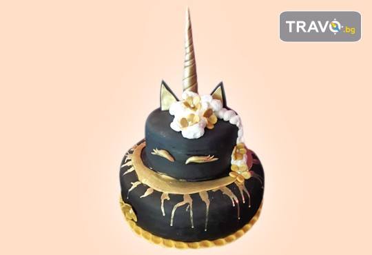 За кумовете! Празнична торта Честито кумство с пъстри цветя, дизайн сърце, романтични рози, влюбени гълъби или др. от Сладкарница Джорджо Джани - Снимка 40