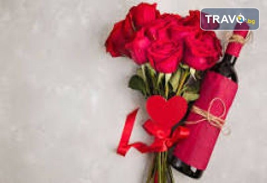 Свети Валентин в Истанбул! 2 нощувки със закуски в хотел Vatan Asur 4* и транспорт от Комфорт Травел! - Снимка 1