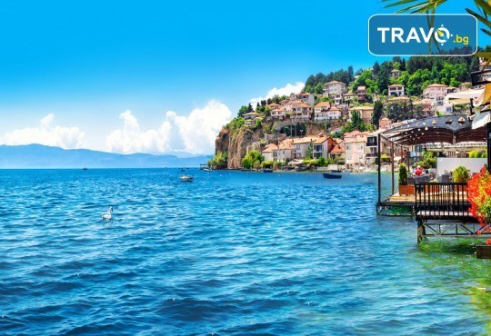Разходка до Охридското езеро! 1 нощувка със закуска, разходка с корабче, посещение на Скопие и Крива Паланка, и транспорт от Роял Холидейз - Снимка 1