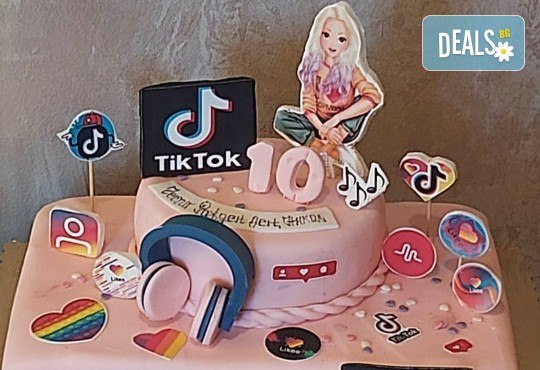 Смърфове, Миньони & Brawl stars! Голяма детска 3D торта 37 ПАРЧЕТА с фигурална ръчно изработена декорация от Сладкарница Джорджо Джани - Снимка 6