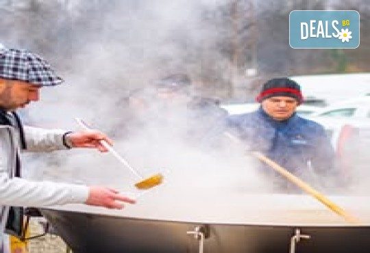 Еднодневна екскурзия за Празника на сланината и греяната ракия в Априлци с водач и транспорт от Комфорт Травел! - Снимка 6