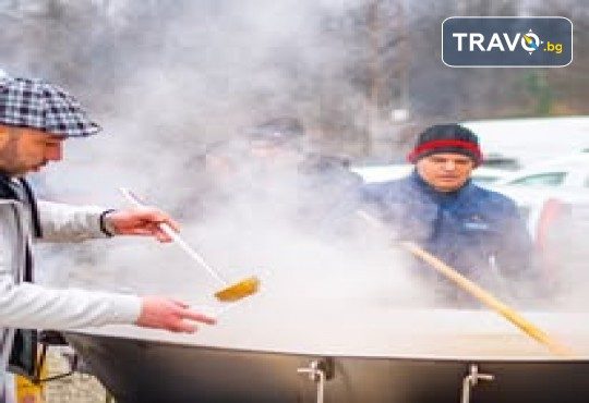 Еднодневна екскурзия за Празника на сланината и греяната ракия в Априлци с водач и транспорт от Комфорт Травел! - Снимка 6