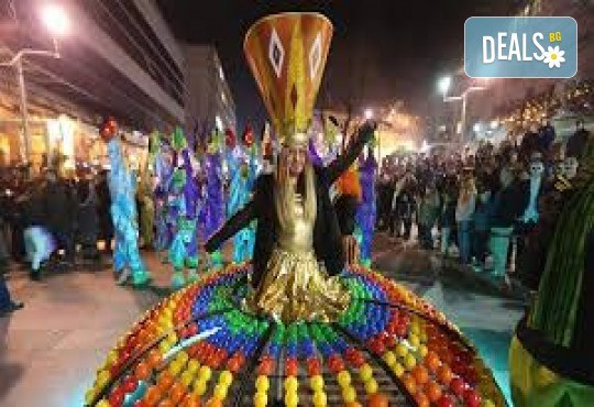 Еднодневна екскурзия за Карнавала в Струмица, Македония, с транспорт и водач от Комфорт Травел! - Снимка 6