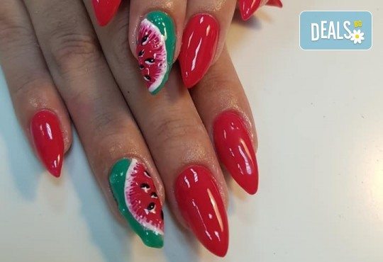 Изграждане на ноктопластика с гел и маникюр с гел лак на Black Bottle, CND или Gelish в Art beauty studio S&D, в центъра на София - Снимка 17