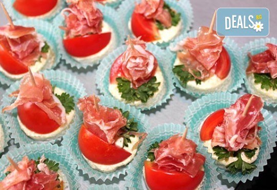 Супер кетъринг сет от 90, 120 или 150 коктейлни солени хапки с неустоим вкус от Мечо Фууд Кетъринг - Снимка 6