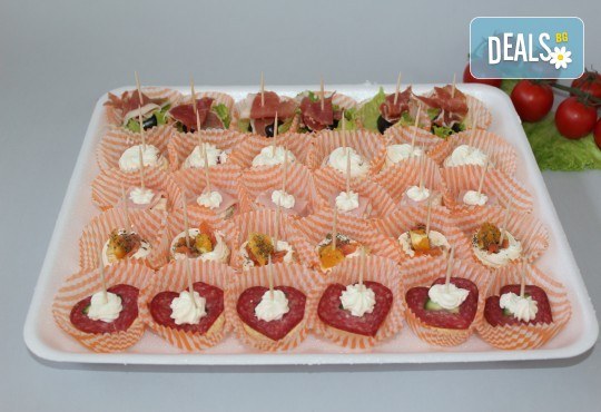 135 или 240 солени и сладки хапки за Вашето парти от Мечо Фууд Кетъринг - Снимка 3