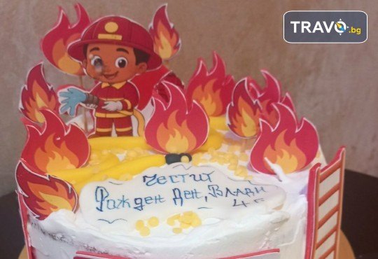 За най-малките! Детска торта с Мечо Пух, Смърфовете, Спондж Боб и други герои от Сладкарница Джорджо Джани - Снимка 3