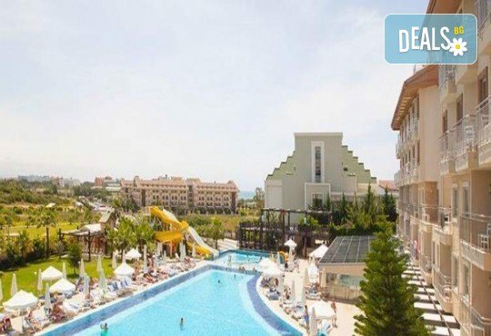 Ultra All Inclusive почивка в Side Aluna EX. Diamond Beach Hotel 5*! 7 нощувки, басейни, водни пързалки, безплатно за дете до 12.99 г. и транспорт от Belprego Travel - Снимка 2