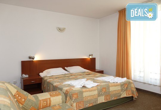 8 Март в хотел Елит 3*, Девин с Комфорт Травел! 1 нощувка със закуска, вечеря с DJ, посещение а Широка Лъка и транспорт - Снимка 7