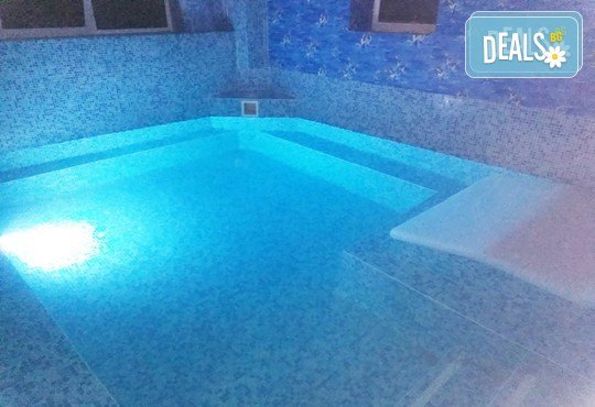 8 Март в хотел Елит 3*, Девин с Комфорт Травел! 1 нощувка със закуска, вечеря с DJ, посещение а Широка Лъка и транспорт - Снимка 3