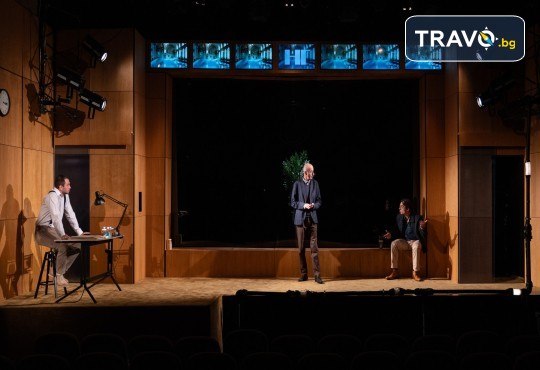 Гледайте Мак Маринов и Малин Кръстев в постановката Обществен враг на 16-ти март (понеделник) в Малък градски театър Зад канала - Снимка 2