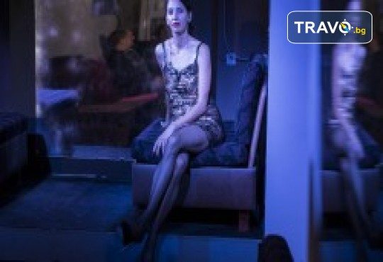 Комедията Поп-фолк хроники: бели птици и куршуми на 18-ти март (сряда) в Малък градски театър Зад канала - Снимка 9