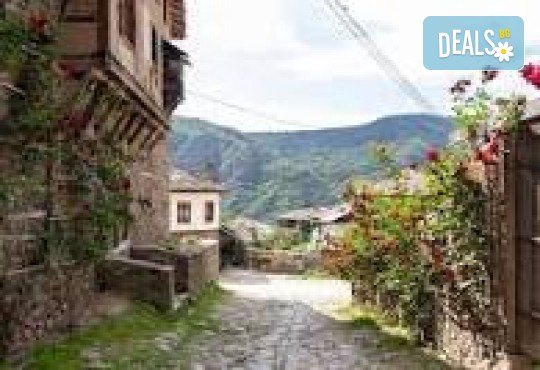 Уикенд в Огняново с 1 нощувка, 1 закуска, посещение на Лещен, Ковачевица и плаж Амолофи, Гърция с водач и транспорт от ТА Поход - Снимка 8