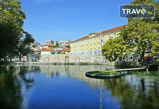 Уикенд приключение в Драма – 1 нощувка със закуска, посщение на пещерата Ангитис и плаж Амолофи с транспорт и водач от агенция Поход! - Снимка 1