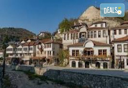 Вино, история и море – екскурзия до Сандански, Рупите, Мелник и плаж Амолофи с 1 нощувка, закуска и транспорт, от Поход - Снимка 7