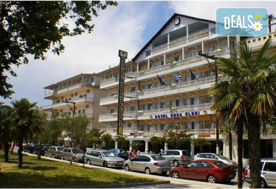 Лятна почивка в Orea Eleni, Паралия Катерини! 7 нощувки със закуски, транспорт и екскурзовод от Рикотур - Снимка 1