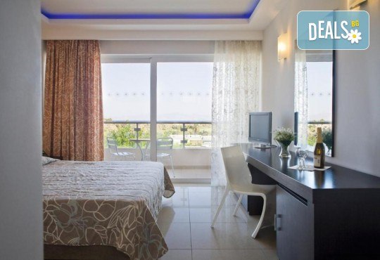 LAST MINUTE: на море в Сиде, Турция! 7 нощувки на база All Inclusive в Seher Sun Palace Resort & Spa 5*, транспорт и безплатно за дете до 6.99 г. от Belprego Travel - Снимка 8