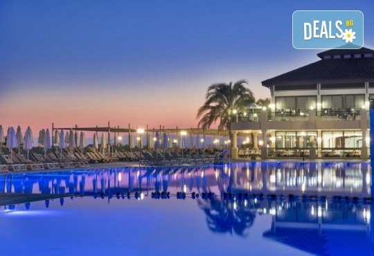 All Inclusive на море в CLUB NENA 5*, Сиде, Анталия, транспорт и безплатно за дете до 8.99 г. от Belprego Travel - Снимка 1