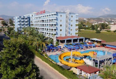 7 нощувки ALL INCLUSIVЕ на море в Турция, Caretta Relax Hotel 4*, Алания! Безплатно за дете до 11.99 г, водни пързалки, басейн и транспорт от Belprego Travel - Снимка