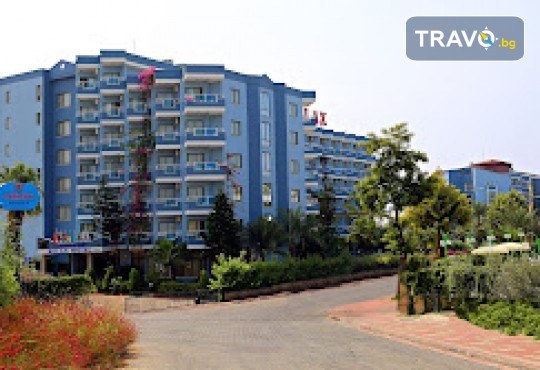 7 нощувки ALL INCLUSIVЕ на море в Турция, Caretta Relax Hotel 4*, Алания! Безплатно за дете до 11.99 г, водни пързалки, басейн и транспорт от Belprego Travel - Снимка 5