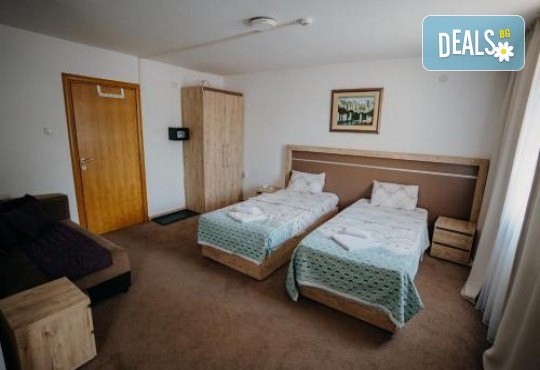 Уикенд в Лесковац – сръбски вкус, музика и настроение! 2 нощувки, закуски, вечери с жива музика и напитки, от ТА Поход - Снимка 6