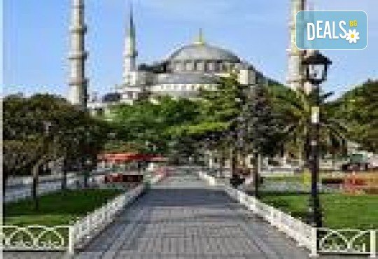 Есен в Истанбул - екскурзия до Турция с Дениз Травел! 2 нощувки със закуски в хотел 3*, посещение на Одрин и транспорт - Снимка 1