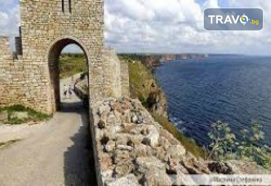 Една незабравима обиколка на красивото Българско Черноморие - от Дуранкулак до Синеморец! 3 нощувки, закуски, вечери и транспорт от Рикотур - Снимка 3