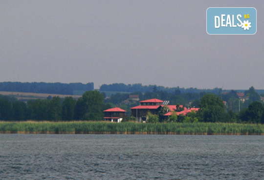 Една незабравима обиколка на красивото Българско Черноморие - от Дуранкулак до Синеморец! 3 нощувки, закуски, вечери и транспорт от Рикотур - Снимка 5