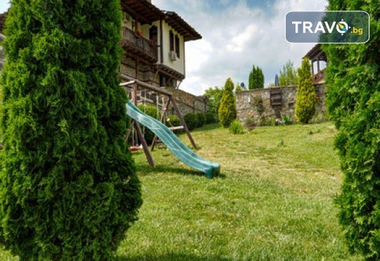 Лукс и уют в Лещен в Панорама Хаус! 1 Нощувка без изхранване, ползване на оборудвана механа, барбекю, билярд, тенис на маса, детски кът, безплатно за дете до 11.99 г. - Снимка 6