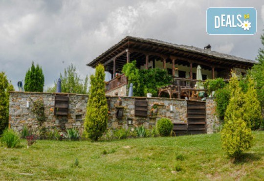 Лукс и уют в Лещен в Панорама Хаус! 1 Нощувка без изхранване, ползване на оборудвана механа, барбекю, билярд, тенис на маса, детски кът, безплатно за дете до 11.99 г. - Снимка 5