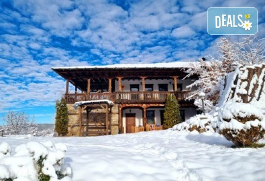 Лукс и уют в Лещен в Панорама Хаус! 1 Нощувка без изхранване, ползване на оборудвана механа, барбекю, билярд, тенис на маса, детски кът, безплатно за дете до 11.99 г. - Снимка 11