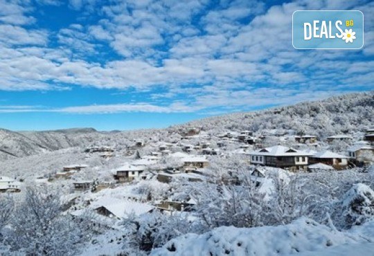 Лукс и уют в Лещен в Панорама Хаус! 1 Нощувка без изхранване, ползване на оборудвана механа, барбекю, билярд, тенис на маса, детски кът, безплатно за дете до 11.99 г. - Снимка 49