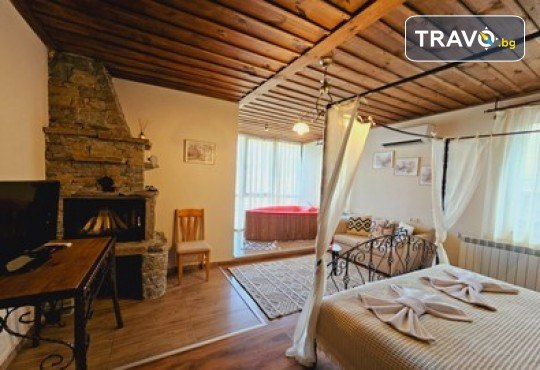 Лукс и уют в Лещен в Панорама Хаус! 1 Нощувка без изхранване, ползване на оборудвана механа, барбекю, билярд, тенис на маса, детски кът, безплатно за дете до 11.99 г. - Снимка 32